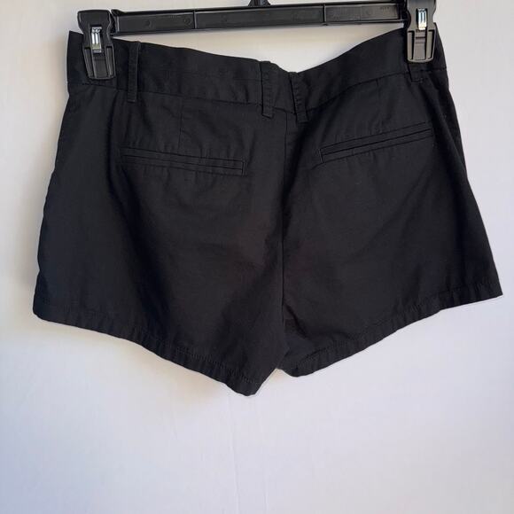 J Crew Chino Broken-in Women Shorts Size 6 Black 100%Cotton Summer Spring Causal - Picture 3 of 8
